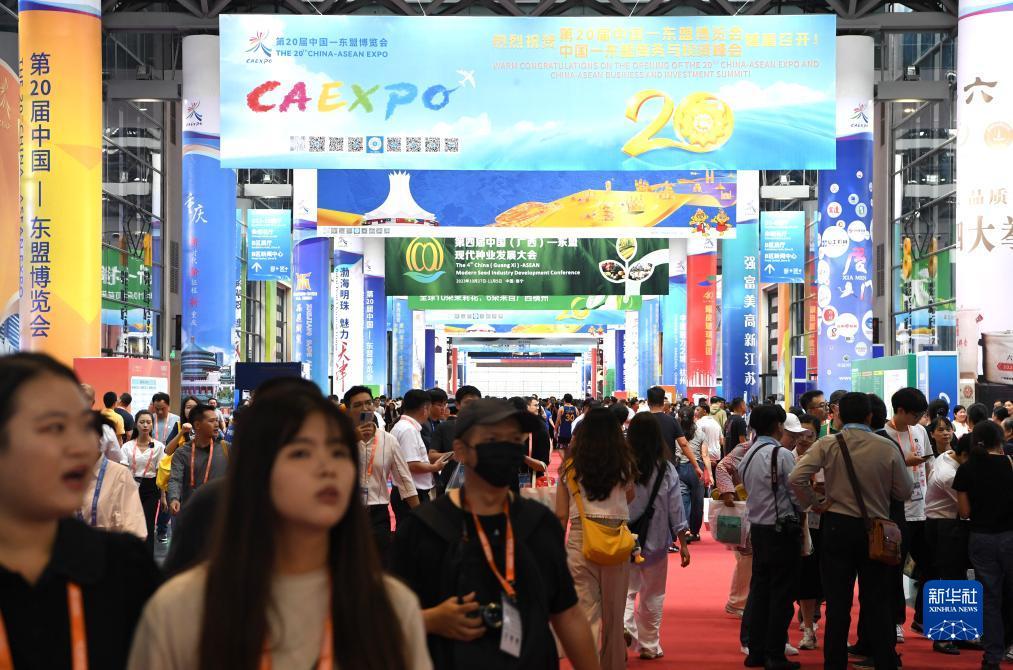乐玩游戏下载